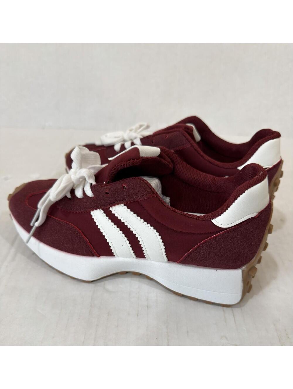 Size 8 Stay Real Lace-up Sneakers Women's Casual sport shoes